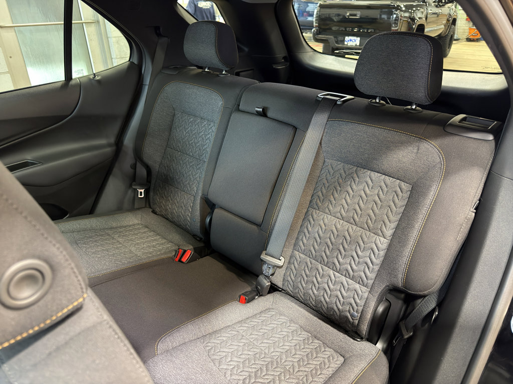 Used 2023 Chevrolet Equinox LT image 34