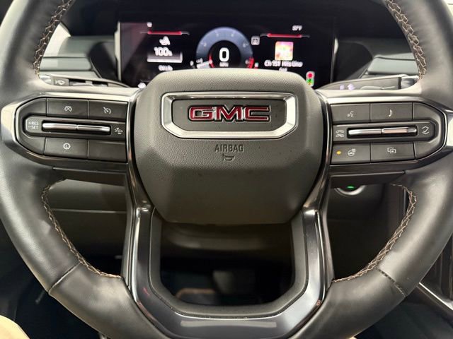 Used 2025 GMC Acadia AT4 image 40