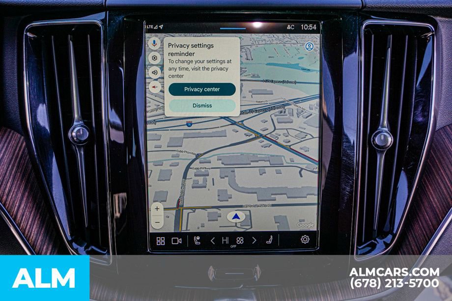 Used 2024 Volvo XC60 T8 Plus w/ Climate Package image 36