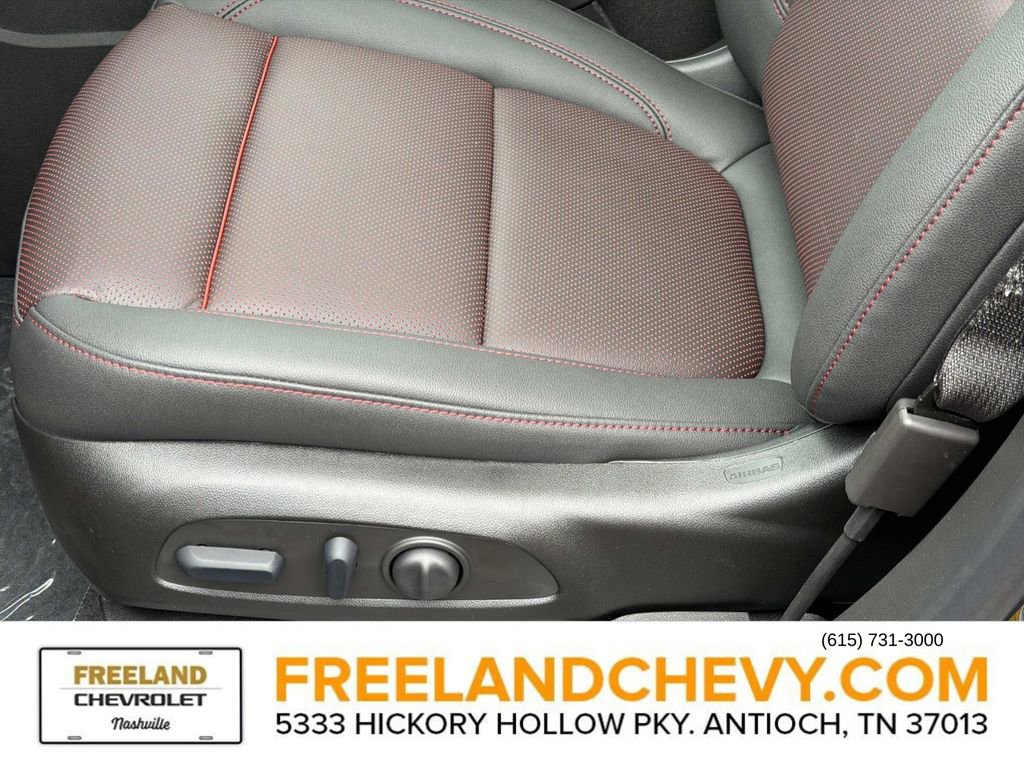 New 2026 Chevrolet Blazer RS w/ LPO, Floor Liner Package image 21