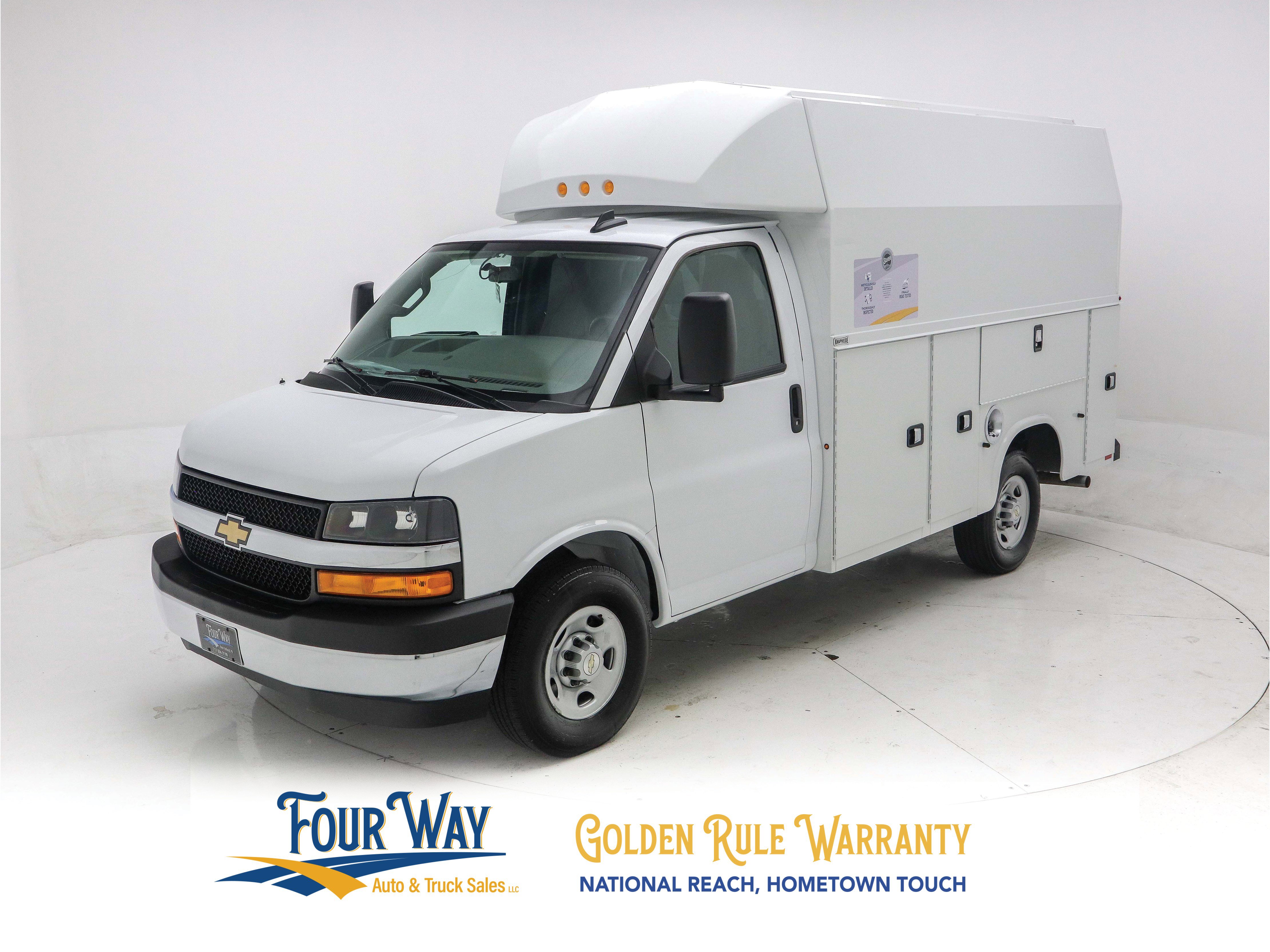 Used 2024 Chevrolet Express 3500 w/ Power Convenience Package image 7