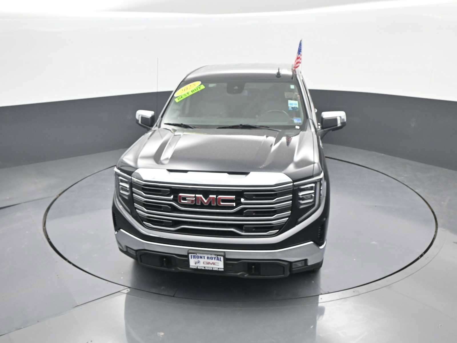 Used 2025 GMC Sierra 1500 SLT AWD/4WD image 13