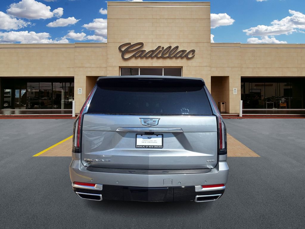 New 2026 Cadillac Escalade ESV Luxury w/ LPO, Radiant Package image 4