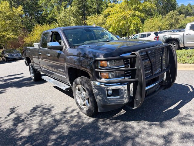 Used 2015 Chevrolet Silverado 2500 LTZ w/ Driver Alert Package AWD/4WD image 23