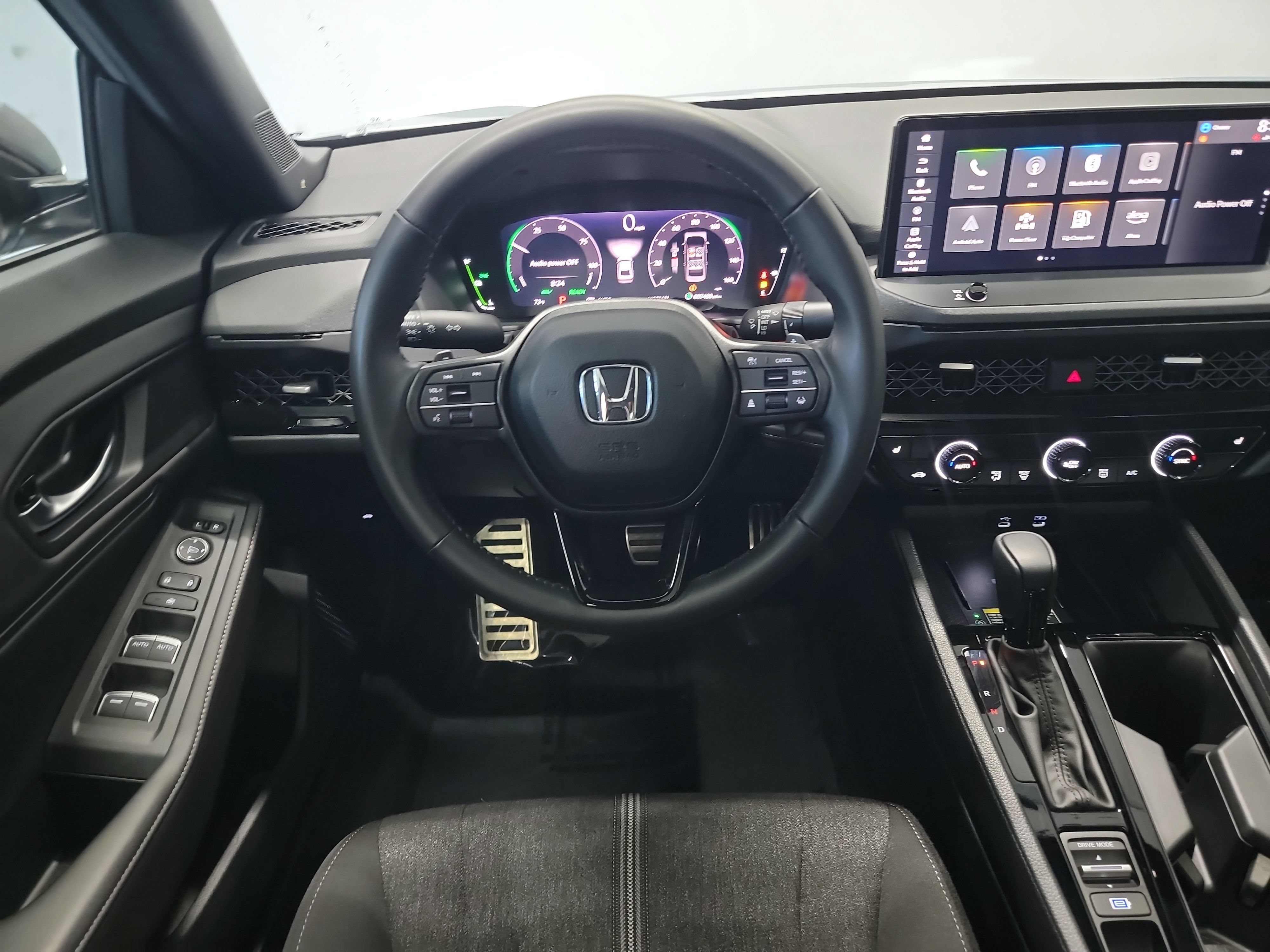 Used 2025 Honda Accord Sport image 16