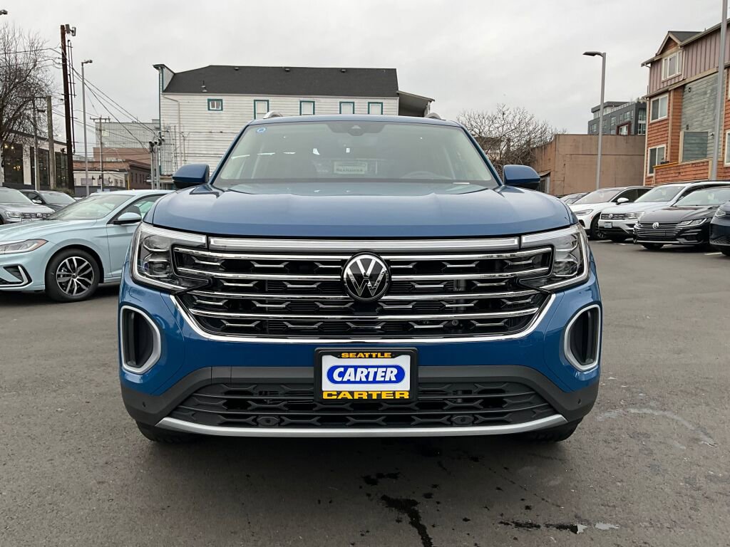 New 2025 Volkswagen Atlas SEL image 3