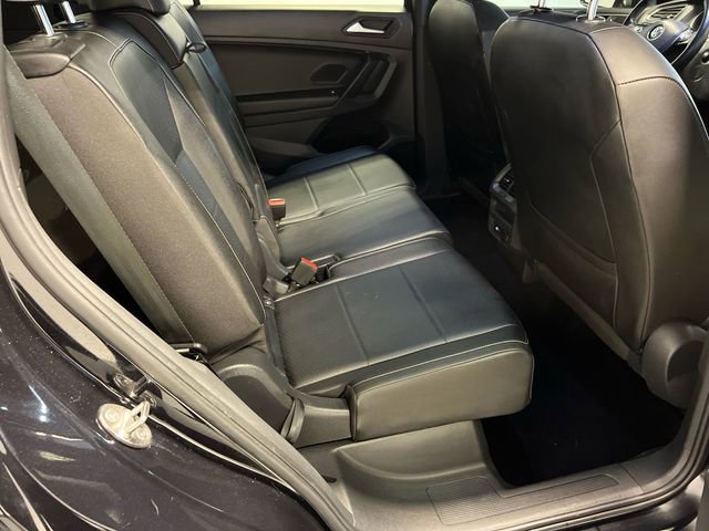 Used 2021 Volkswagen Tiguan SE R-Line FWD image 12