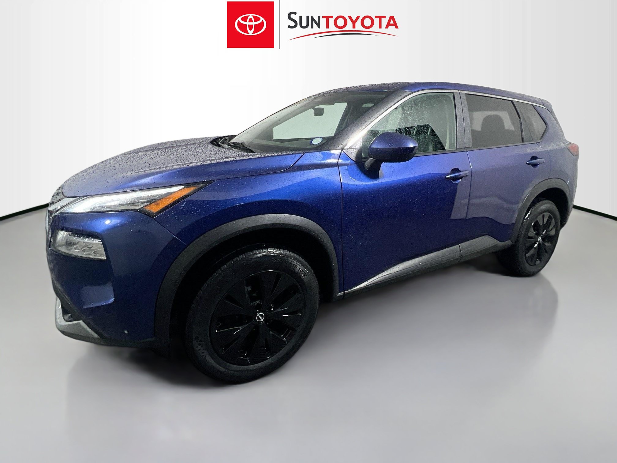 Used 2023 Nissan Rogue SV AWD/4WD image 9