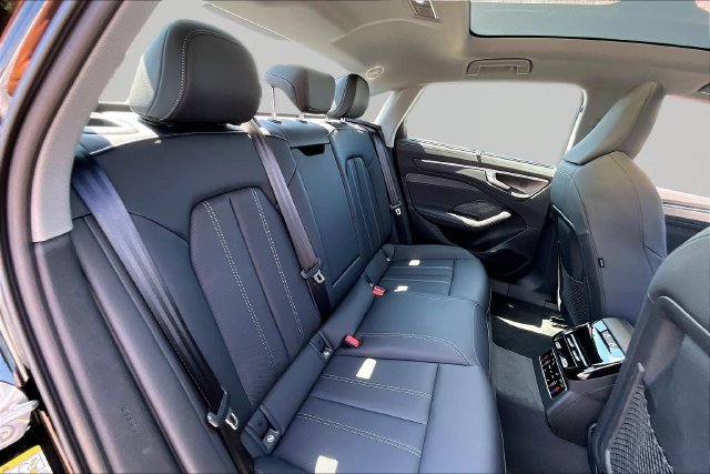 New 2026 Audi A6 Premium Plus AWD/4WD image 29