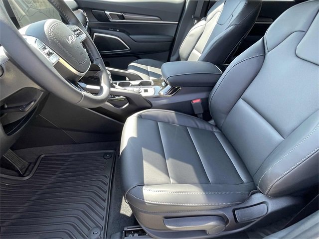 New 2025 Kia Telluride LX image 16