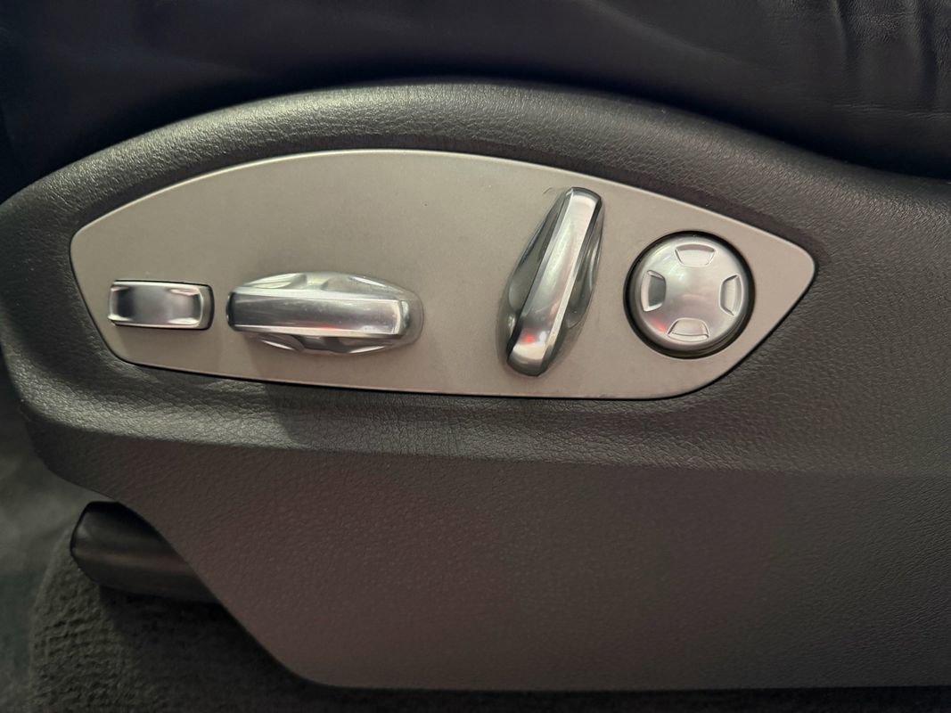 Used 2015 Porsche Cayenne Diesel image 17