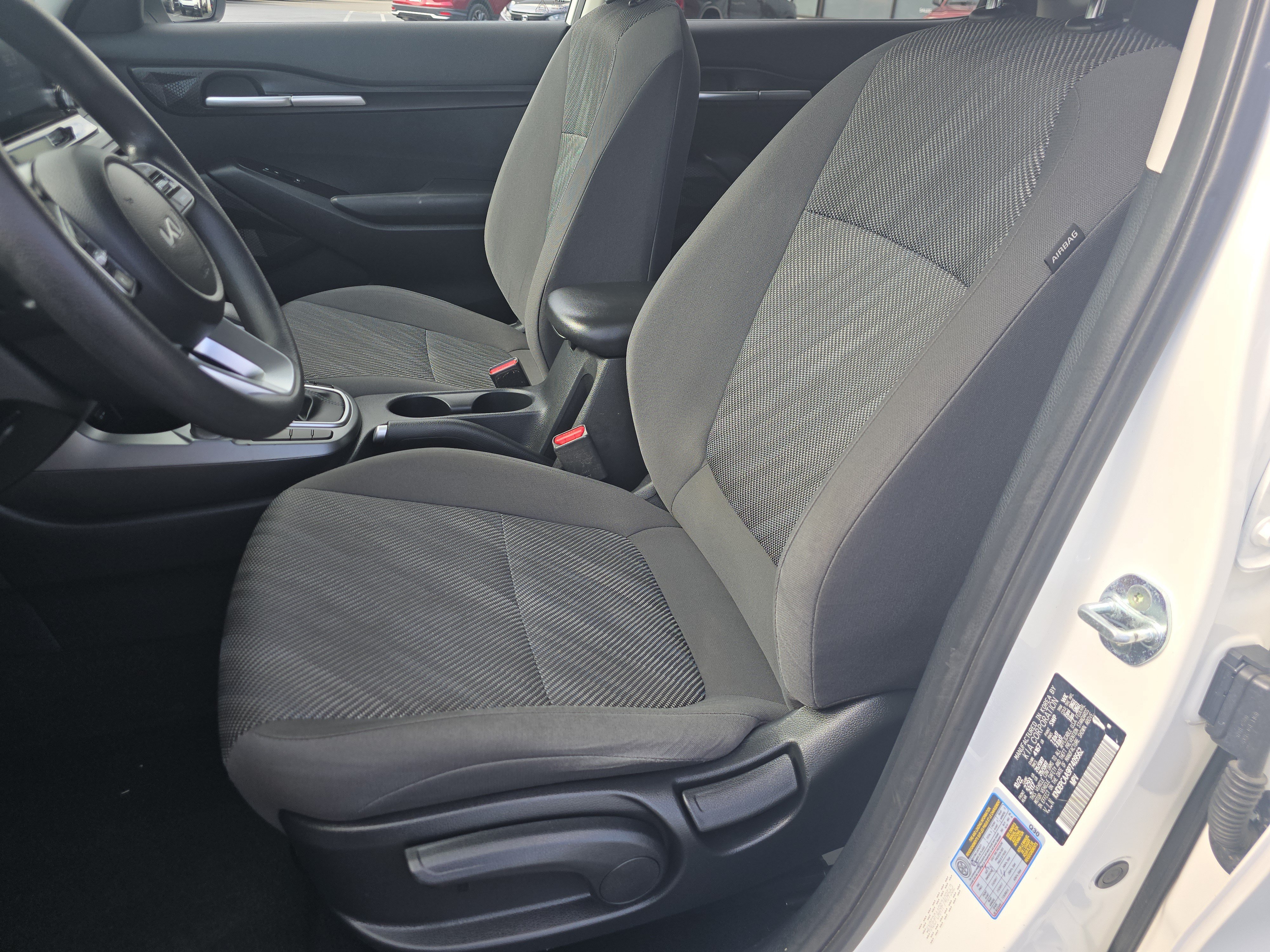 Used 2023 Kia Seltos LX AWD/4WD image 21