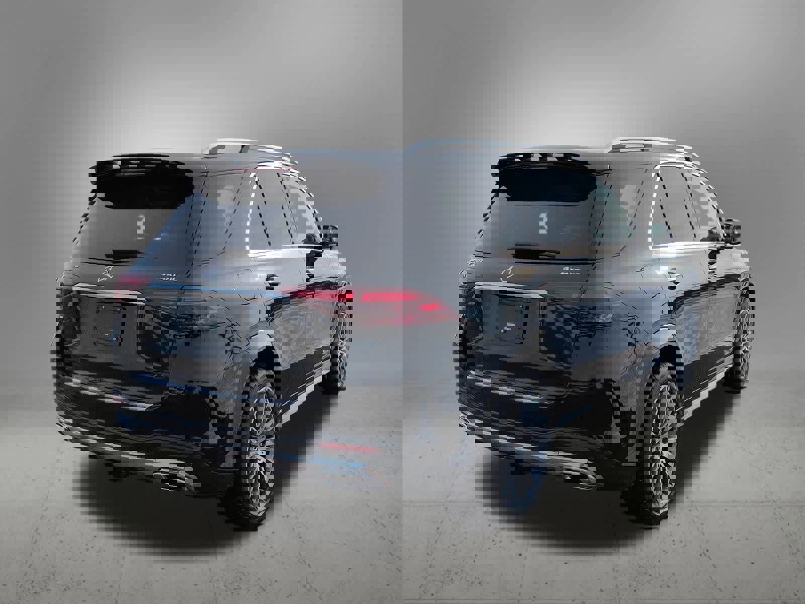 Used 2024 Mercedes-Benz GLE 350 4MATIC image 6