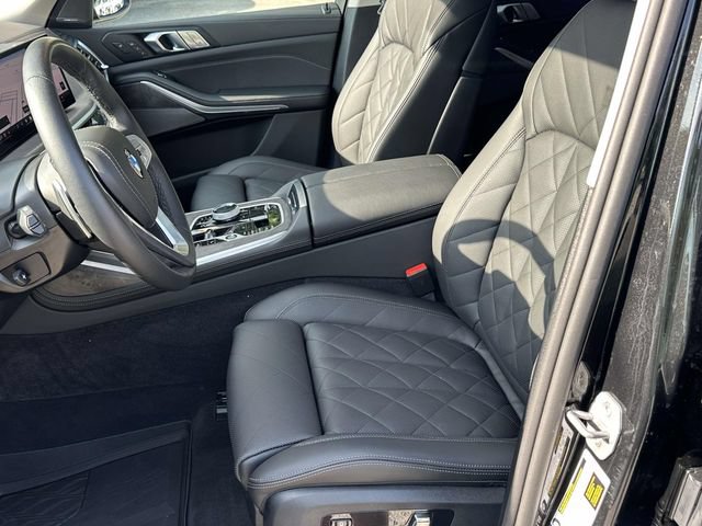 Used 2026 BMW X7 xDrive40i w/ Executive Package AWD/4WD image 26