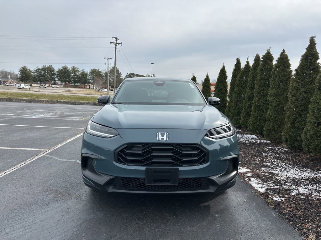 Used 2025 Honda HR-V Sport image 3