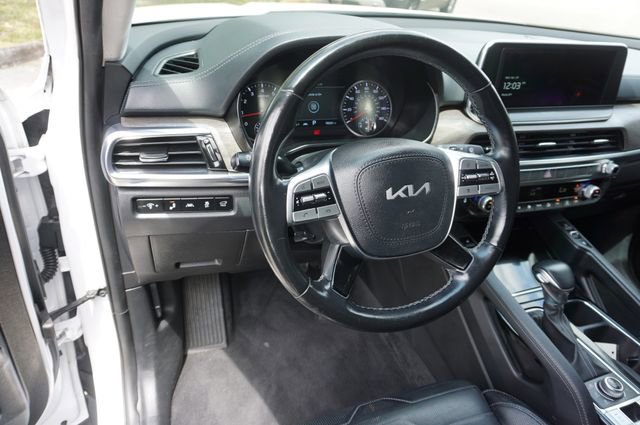 Used 2022 Kia Telluride SX w/ SX Prestige Package AWD/4WD image 17