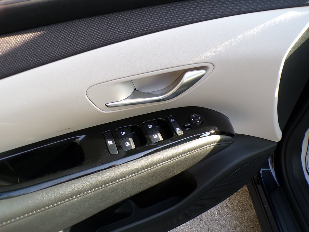 Used 2024 Hyundai Tucson SEL AWD/4WD image 24