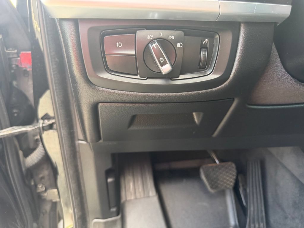 Used 2018 BMW X5 sDrive35i RWD image 19