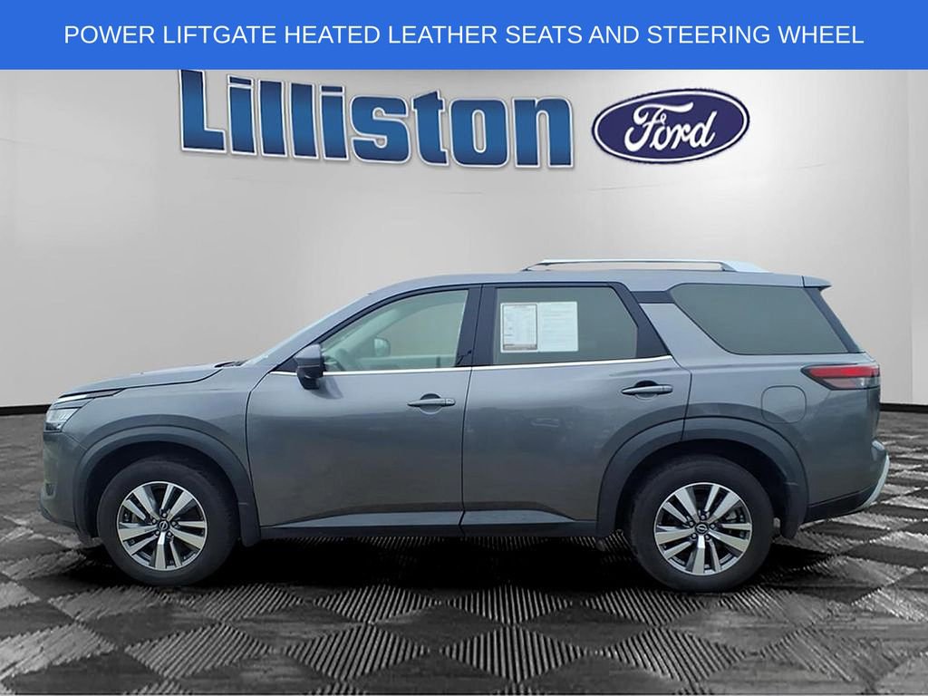Used 2023 Nissan Pathfinder SL image 6