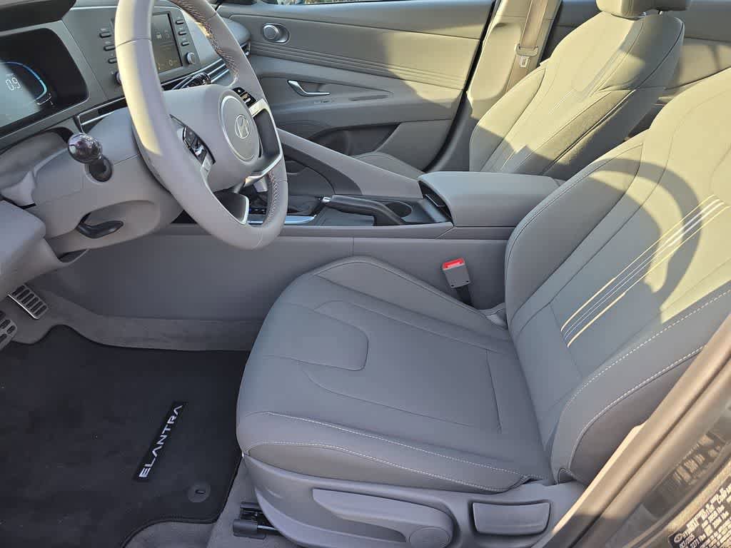 New 2026 Hyundai Elantra Sport image 16