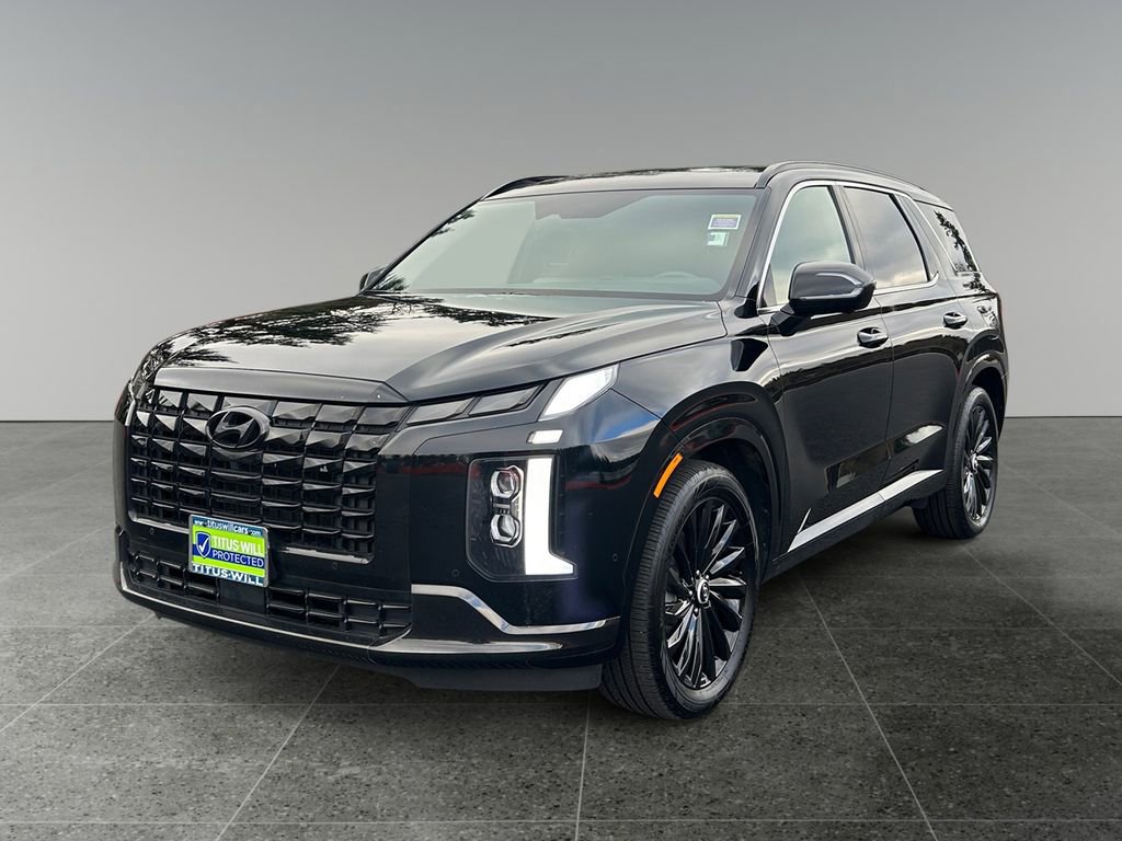 Used 2025 Hyundai Palisade Calligraphy image 3