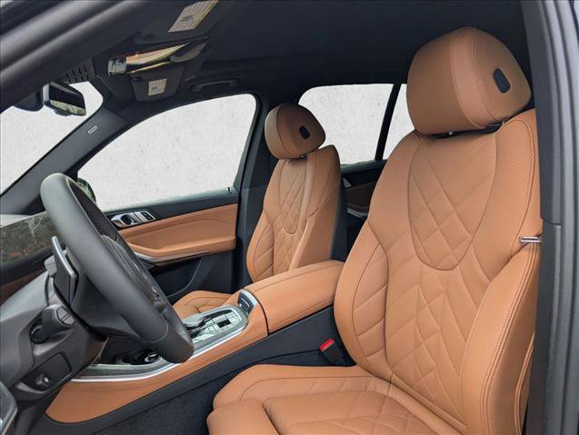 Used 2026 BMW X5 sDrive40i w/ M Sport Package RWD image 4