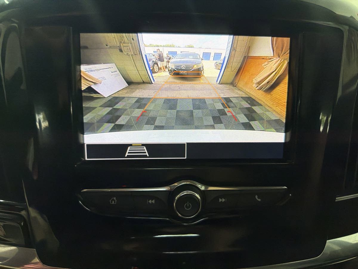 Used 2020 Chevrolet Traverse LS w/ LPO, Floor Liner Package FWD image 21