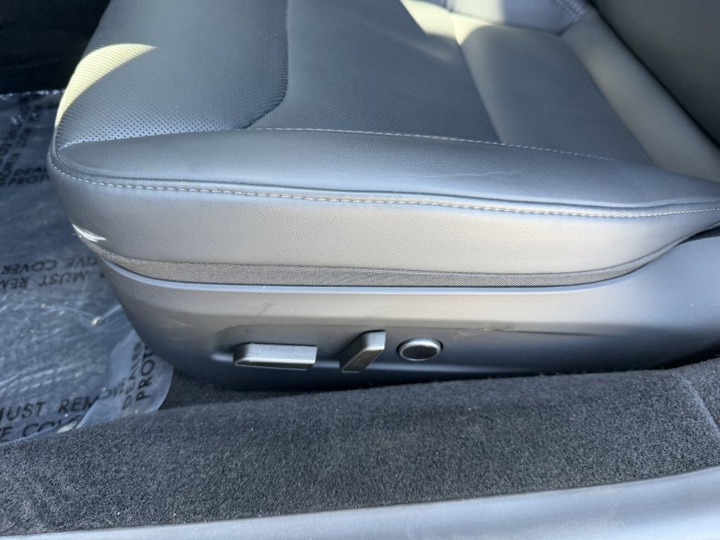 Used 2025 Tesla Model 3 Long Range RWD image 36