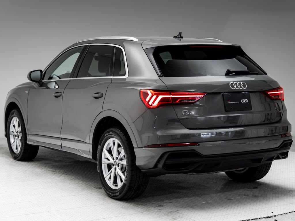 Certified 2025 Audi Q3 2.0T Premium w/ Convenience Package AWD/4WD image 3
