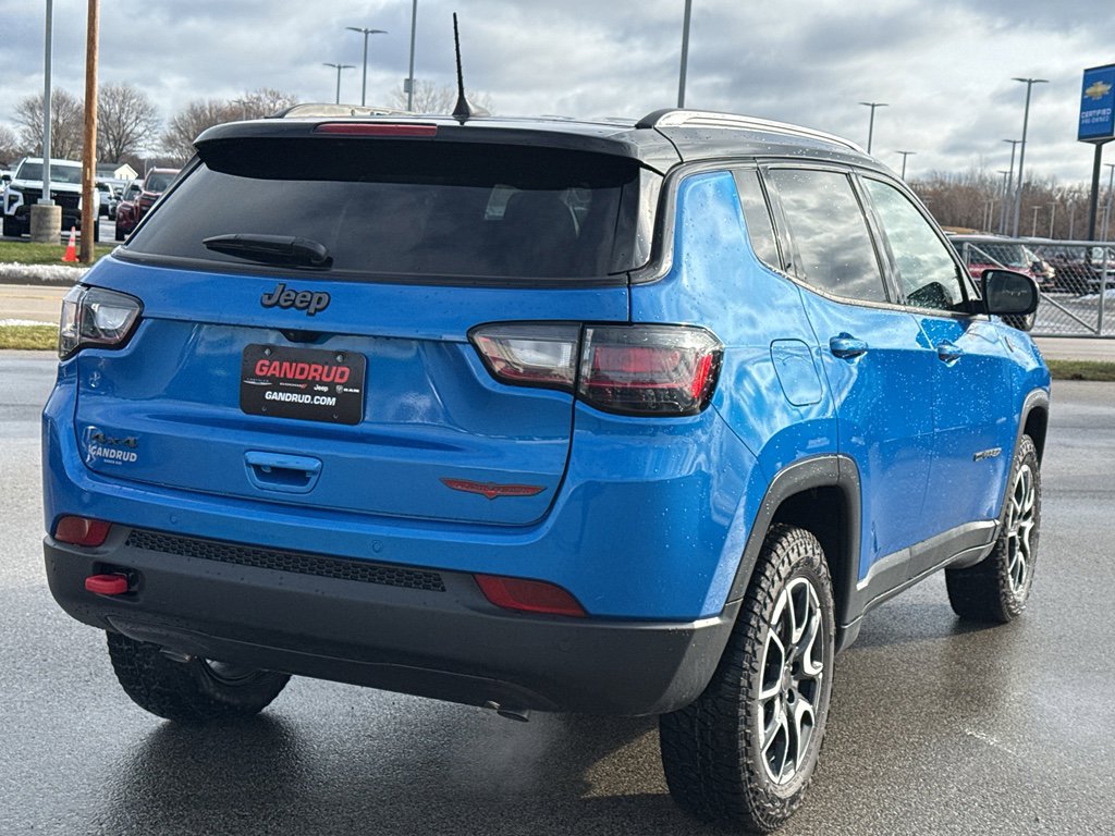 New 2025 Jeep Compass Trailhawk w/ Trailhawk Elite Group image 5