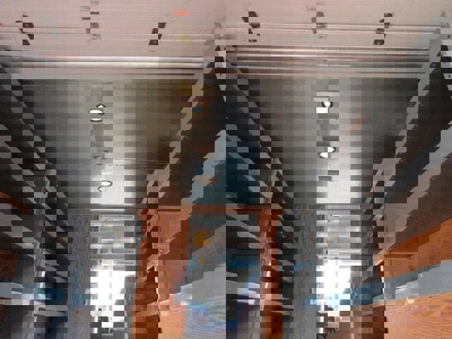 Used 2011 Ford E-350 and Econoline 350 Super Duty w/ Air Conditioning Prep Pkg RWD image 16