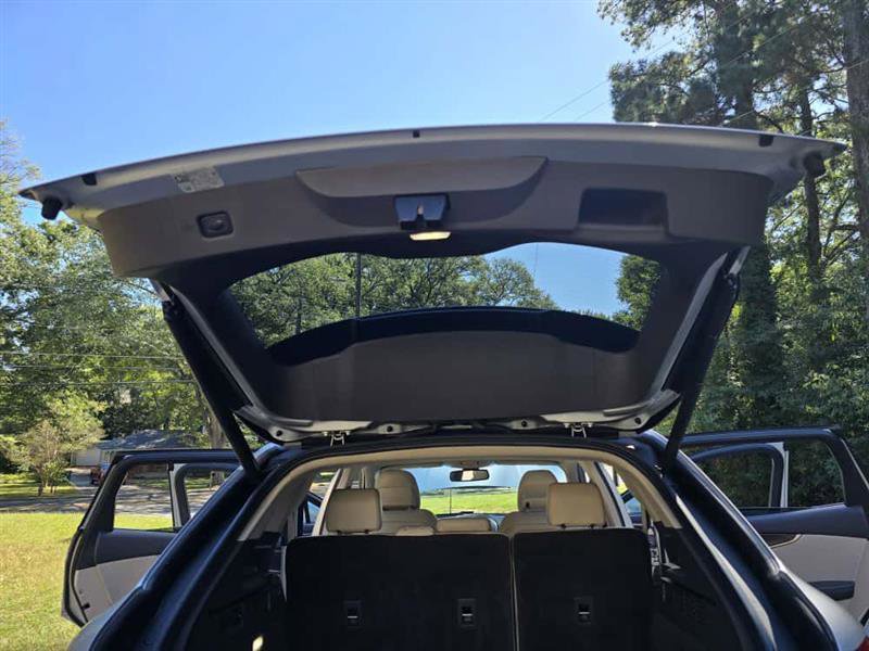 Used 2017 Lincoln MKX Reserve w/ Lincoln MKX Climate Package image 24