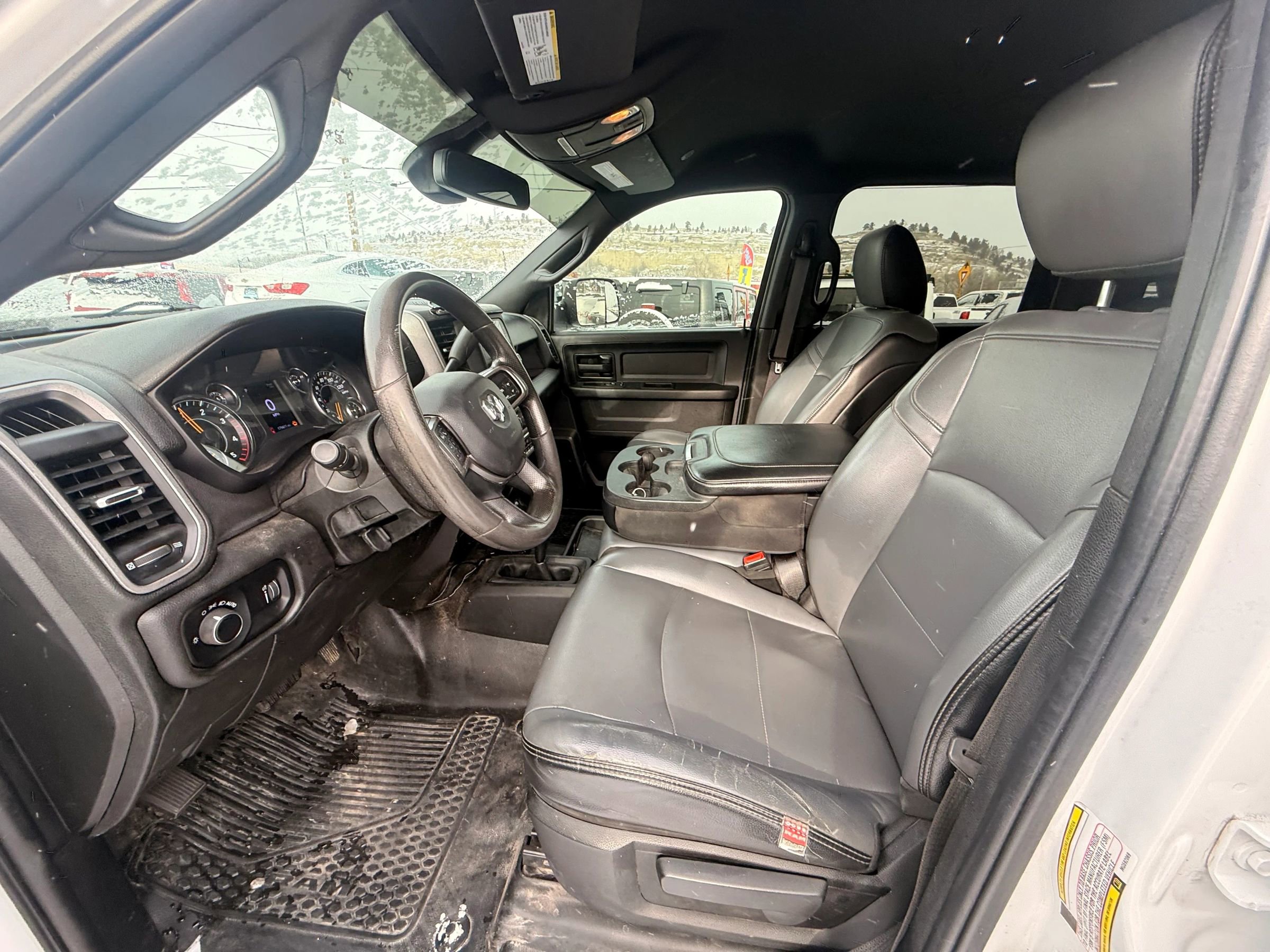 Used 2021 RAM 5500 Tradesman w/ Chrome Appearance Group AWD/4WD image 13