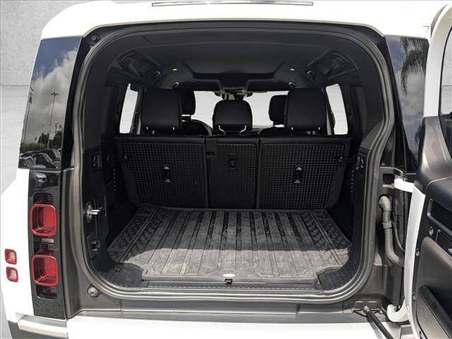 Certified 2023 Land Rover Defender 110 S AWD/4WD image 6