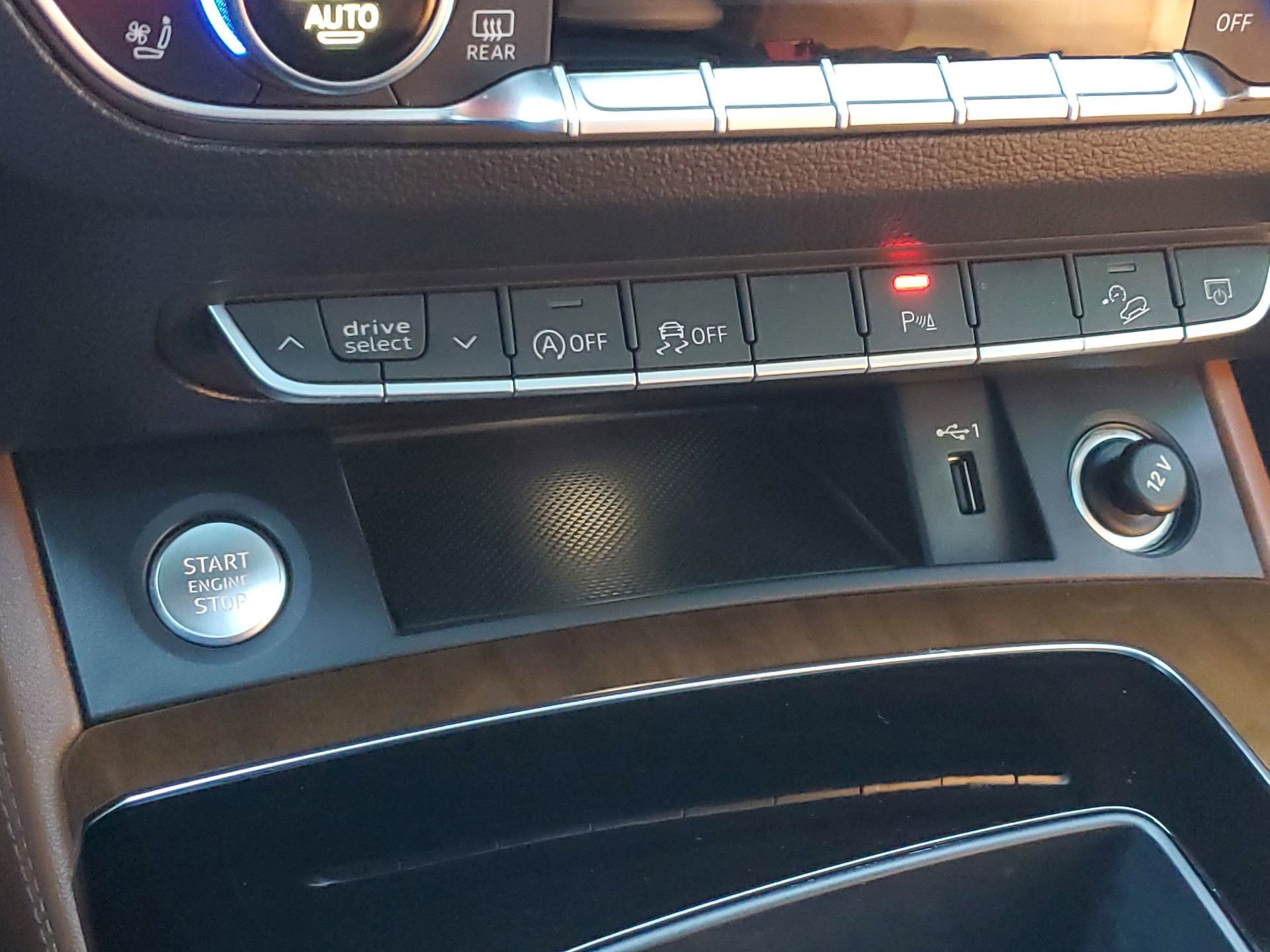 Certified 2024 Audi Q5 2.0T Premium Plus image 30