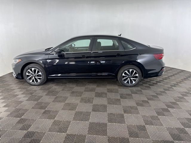 Used 2025 Volkswagen Jetta S image 10