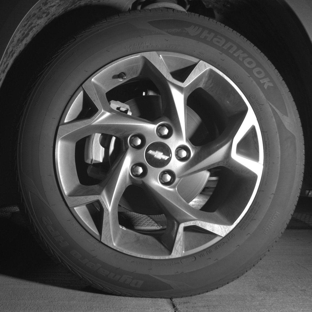 Used 2025 Chevrolet Trax LT FWD image 12