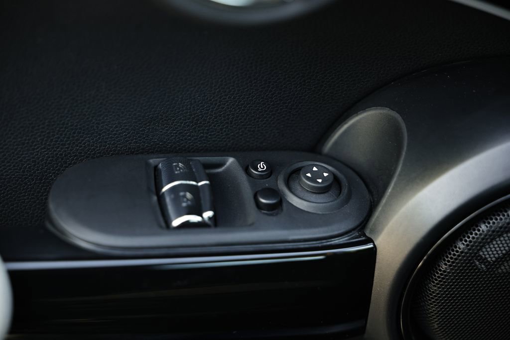 Used 2024 MINI Cooper S image 16