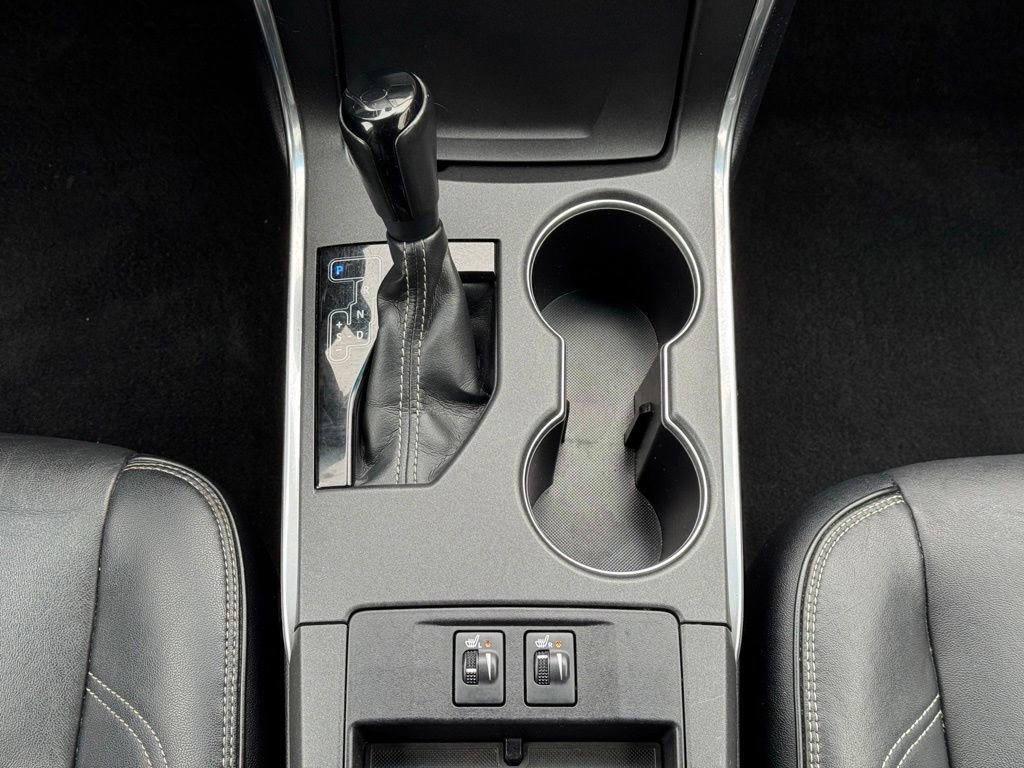 Used 2015 Toyota Camry XLE w/ Advanced Technology Package image 35