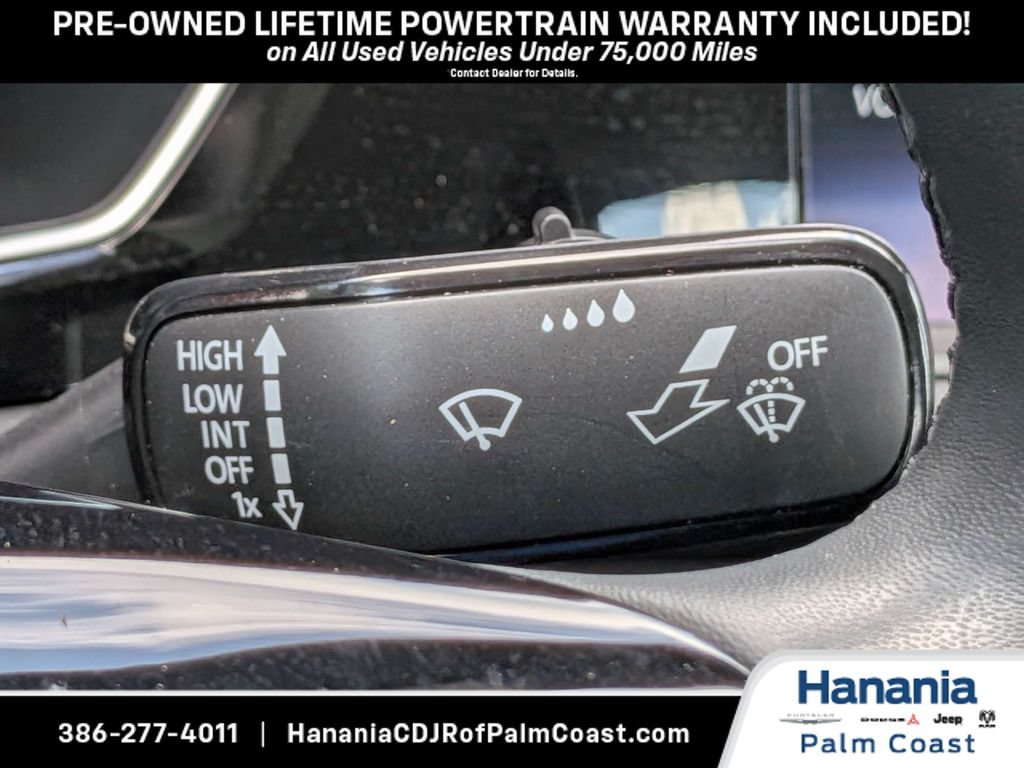 Used 2020 Volkswagen Jetta SEL FWD image 29