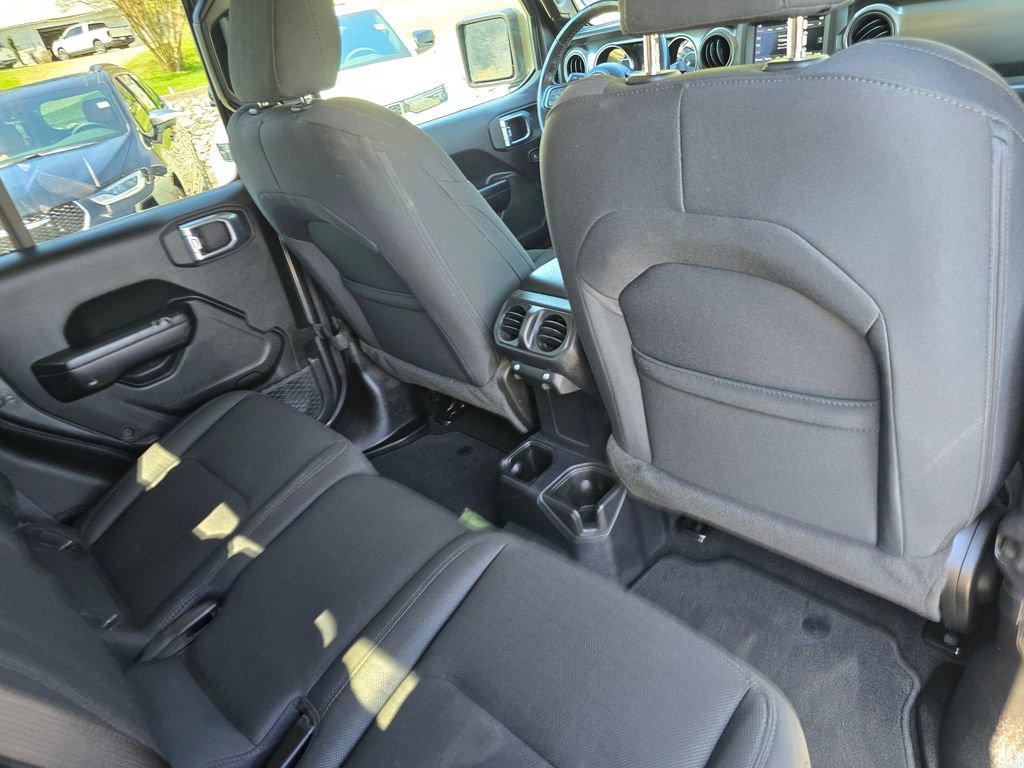 Used 2021 Jeep Gladiator Sport image 28