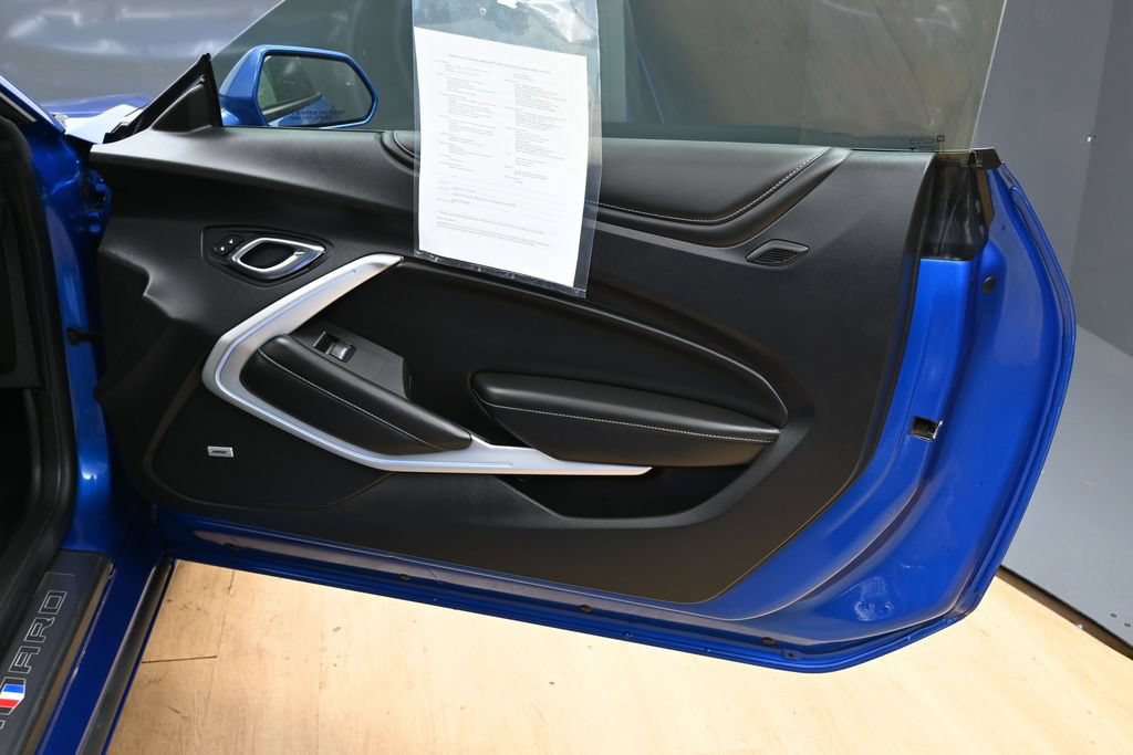 Used 2017 Chevrolet Camaro SS RWD image 34