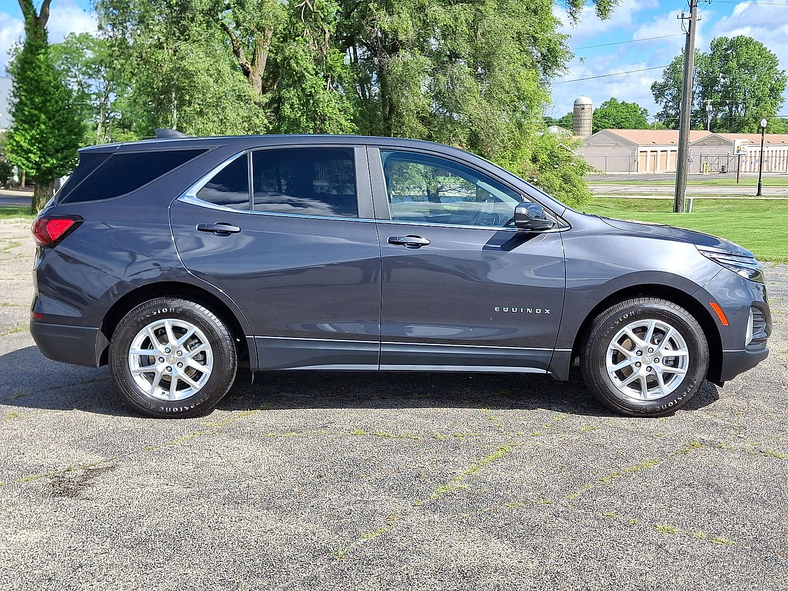 Used 2022 Chevrolet Equinox LT FWD image 25