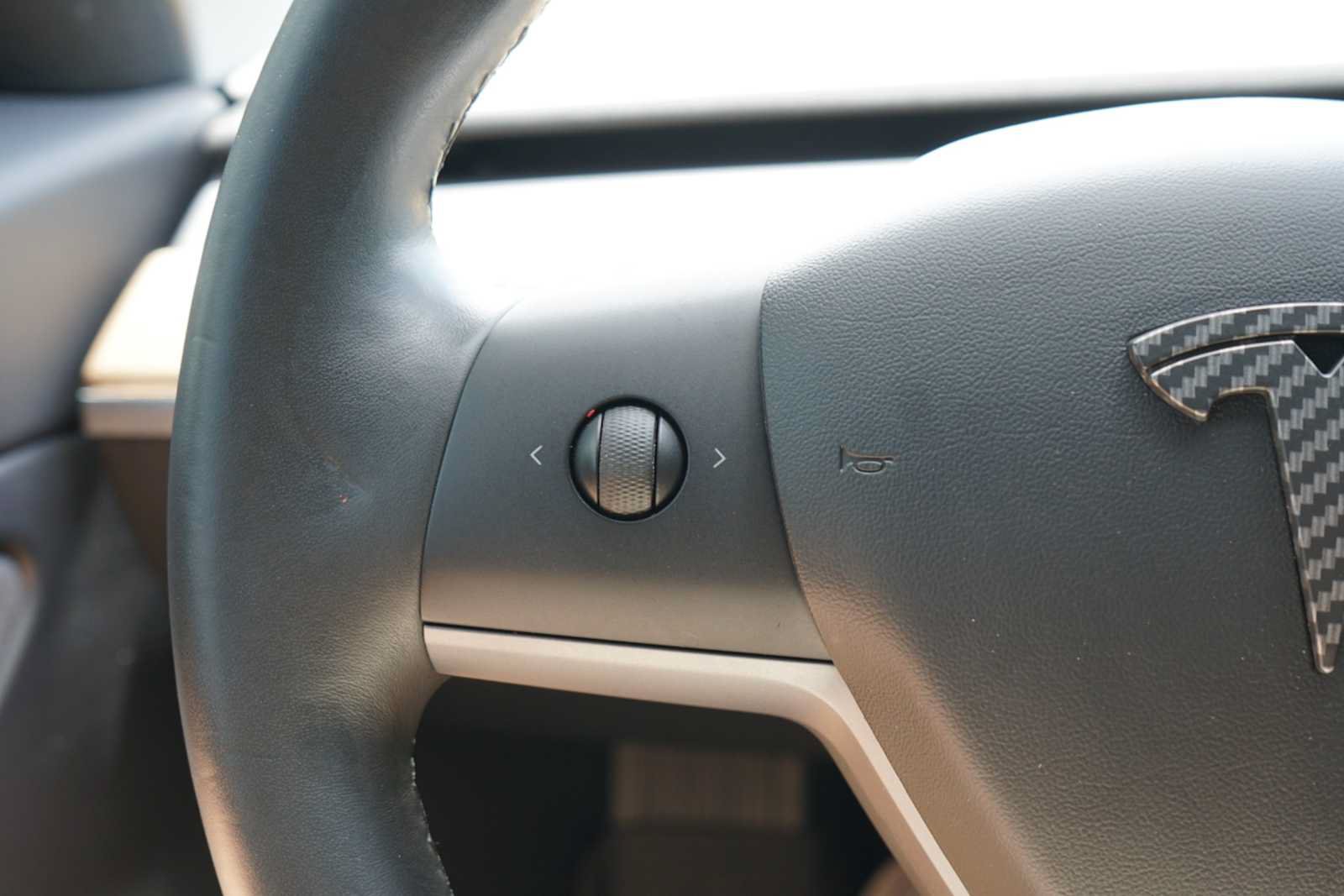 Used 2019 Tesla Model 3 Long Range RWD image 22
