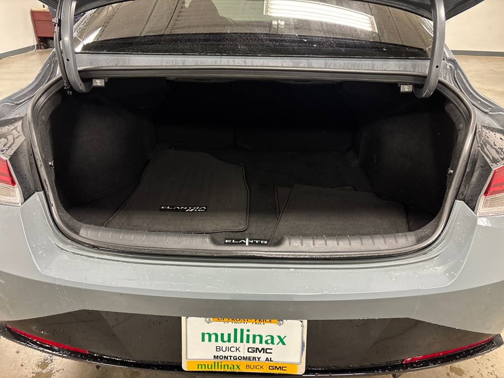 Used 2023 Hyundai Elantra N Line image 17