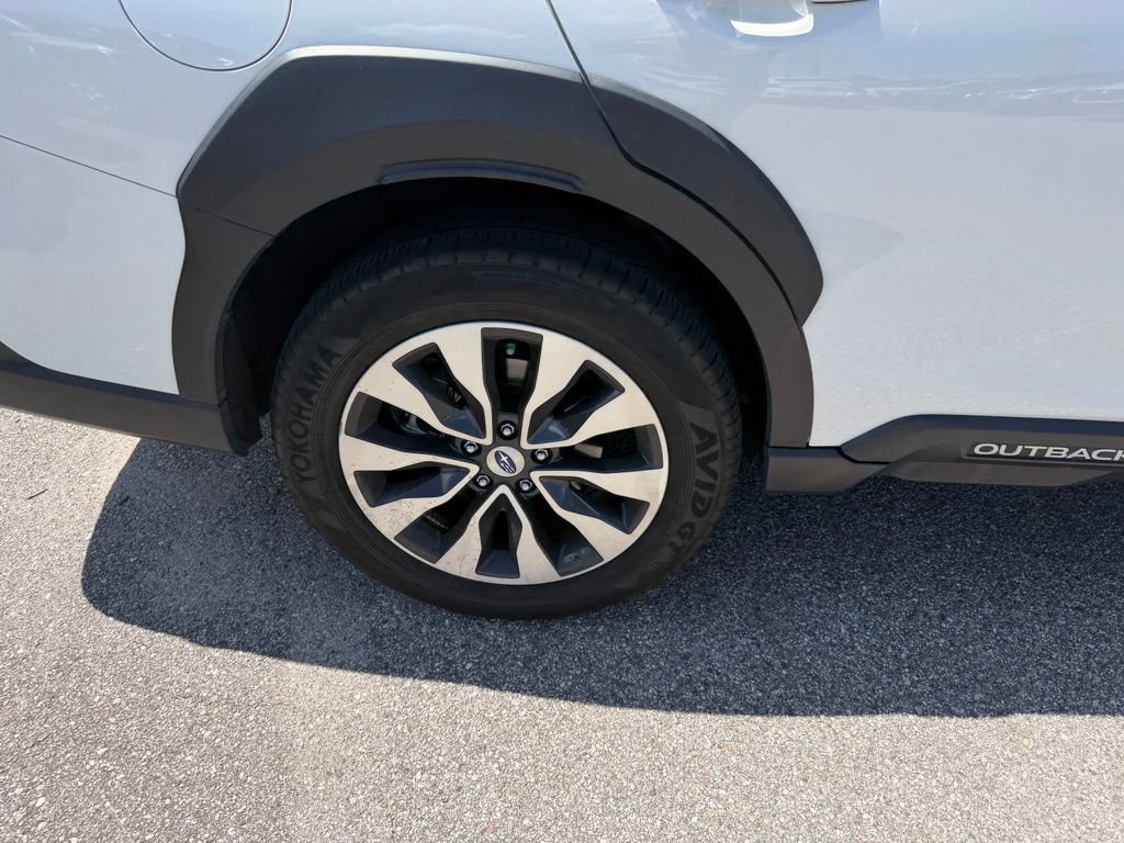 Used 2024 Subaru Outback Limited AWD/4WD image 5