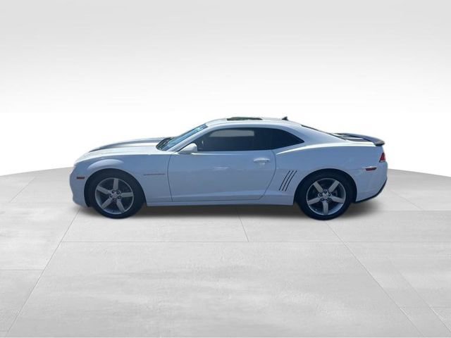 Used 2015 Chevrolet Camaro LT w/ Black Rally Stripe Package RWD image 6