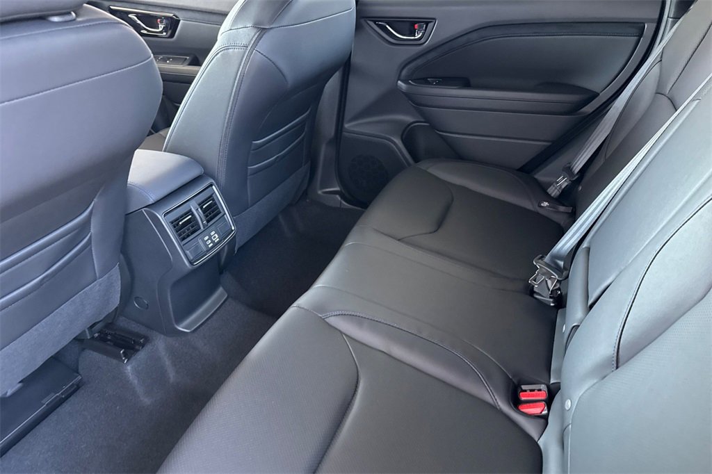 New 2025 Subaru Forester Limited image 10