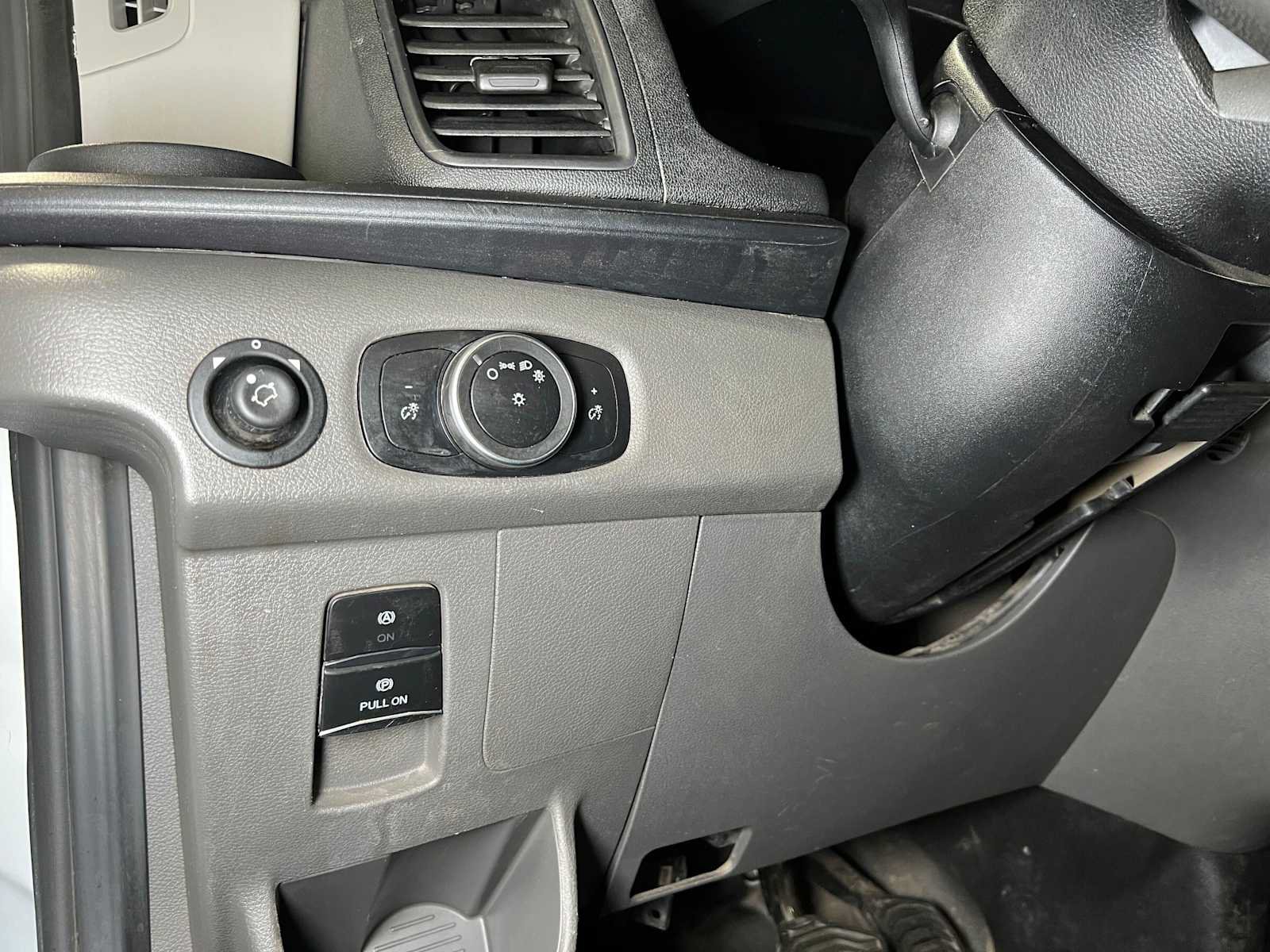 Used 2023 Ford Transit 250 Medium Roof AWD w/ Load Area Protection Package image 22