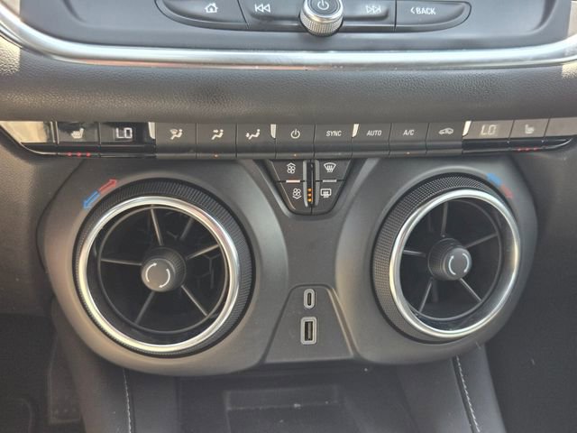 Used 2024 Chevrolet Blazer LT w/ Convenience Package image 22